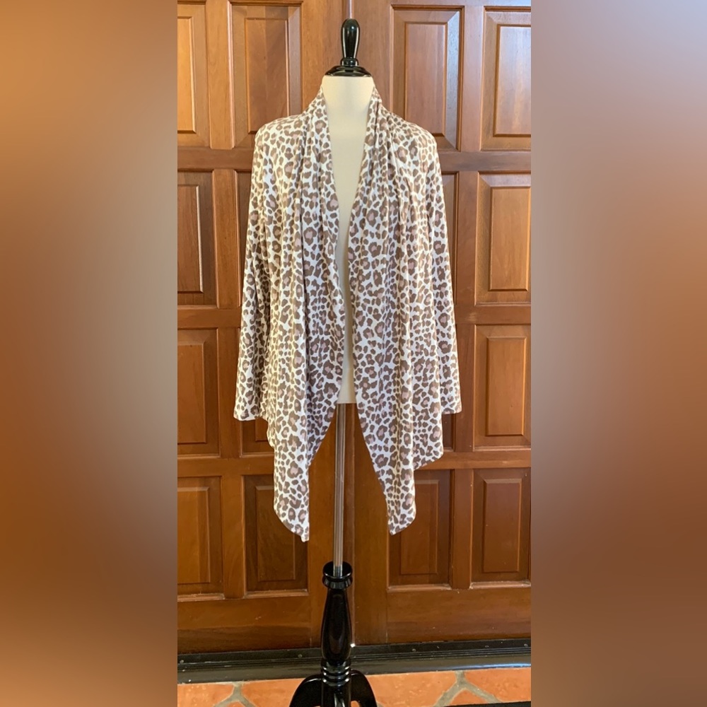Cream, light brown and rose-colored tiger, print knit cardigan, one size